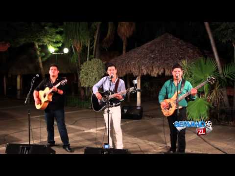 Contraste Sierreño - El Locutor (En Vivo 2015)