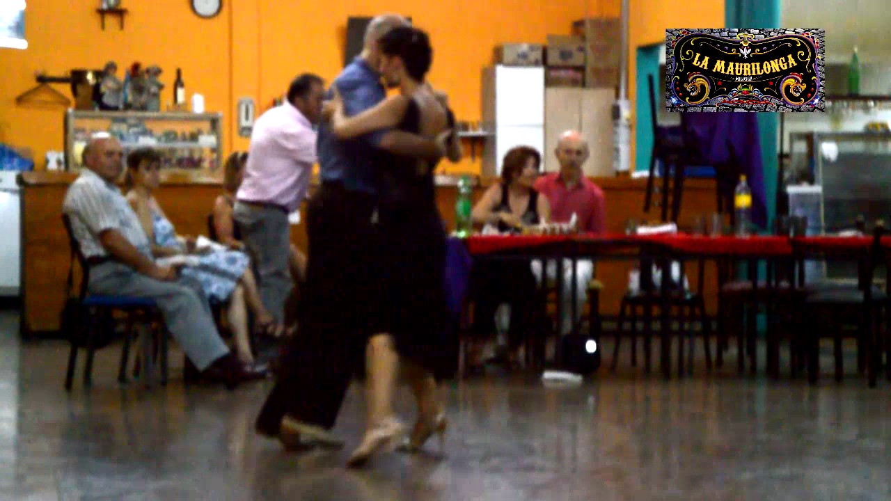 Jamas Retornaras, Calo-Beron, Bailan Elise y Tony