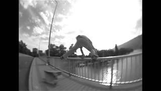preview picture of video 'Ivo Schneiter - Skateboarding SLAM'