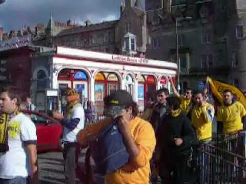 Hibernian FC and AEK Athens on Sep 27, 2001