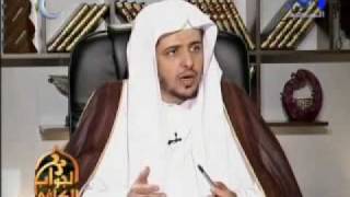 صورة إذا ركع الإمام قبل أن يتم المأموم الفاتحة