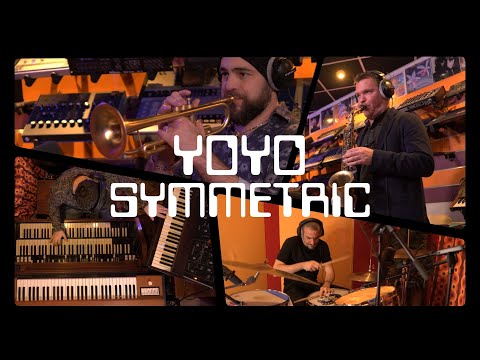 SYMMETRIC - YOYO - LIVE AT LE CLAQUE STUDIO