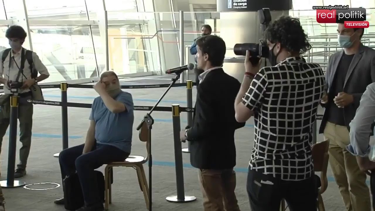 Conferencia de prensa de Mario Meoni desde el Aeroparque Jorge Newbery