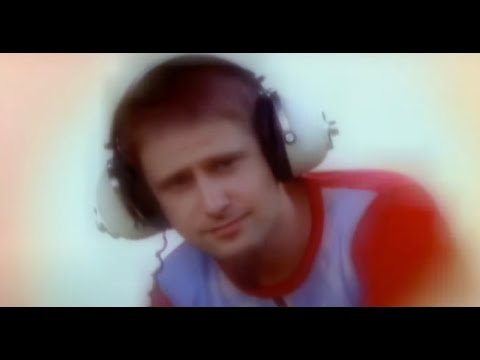 Andreas Dorau - Stoned Faces Don't Lie (Official Video)