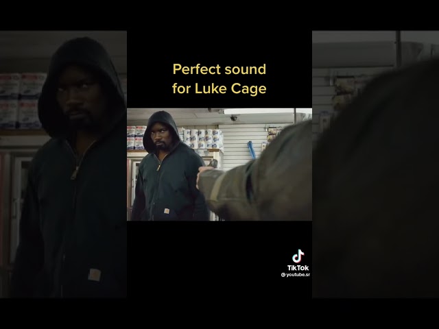 Vídeo relacionado con Marvel Luke Cage Distressed Simple Retrato Sudadera con Capucha