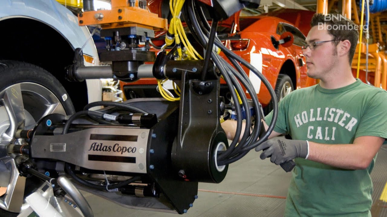 Looking Back at GM's History in Canada