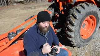 preview picture of video 'Using a rear PTO on a tractor'