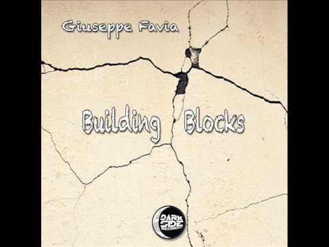 DSR034 - 1. Giuseppe Favia - Building Blocks (Original Mix)