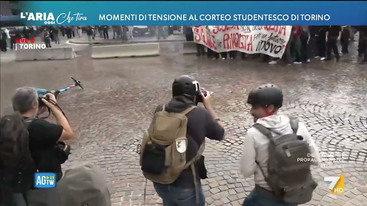 Scontri Torino, botta e risposta Iacometti-Ciriello: "C’è la bandiera palestinese", "Non è ...
