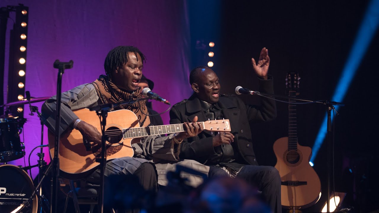 Baaba Maal - Baayo (Live at Celtic Connections 2016) - YouTube