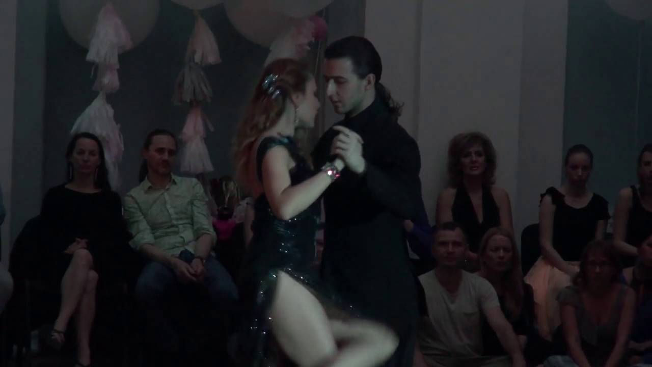 "Nevskaya milonga 2016". Artem & Karina Lilu Dovbush. Carlos Di Sarli - Duerme Mi Amor
