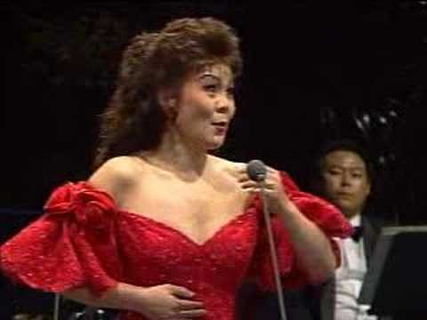 Hei Kyung Hong sings 'Mi chiamano Mimi' in La Boheme