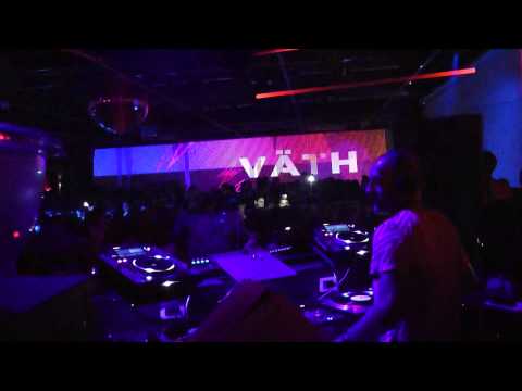 Sven Vath playing Set it Off (M. O. D. Remix) @ Cocoon Heroes Amnesia Milano Easter Party 31.03.2013