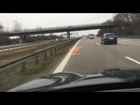 Ford S-MAX BiTurbo vs 2010 BMW X6 xDrive40d 230 KM/H on German Autobahn Head-Up View