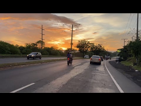 Dando Una Vuelta Por GRANADA NICARAGUA irl