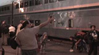 preview picture of video 'Empire Builder westbound - Columbus Arrive Depart 2008-11-02'