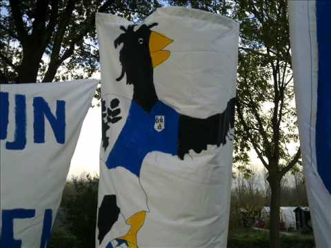 Rijsoord jeugd maakt spandoeken