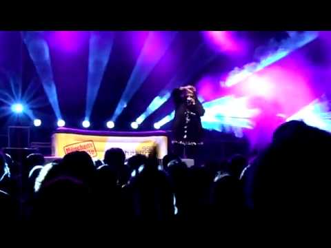 Miss Autumn Leaves XXXL Sommerparty   Aschheim