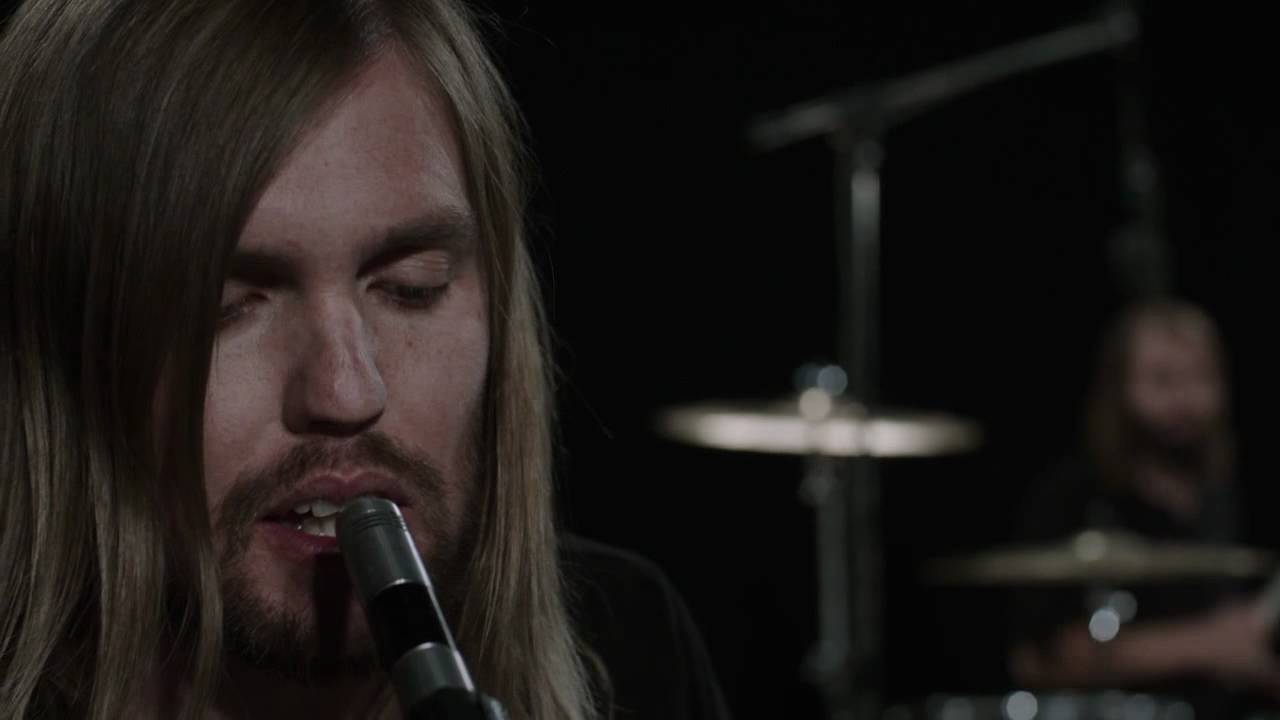 Band of Skulls - The Devil Takes Care of His Own (Official Video) - YouTube