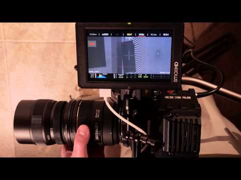 SLR Magic 2x Anamorphot - NEAR Focusing / Focus Pulling on the Red Epic