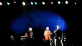 Sud Sound System - Chiedersi come mai(live@idroscalo)