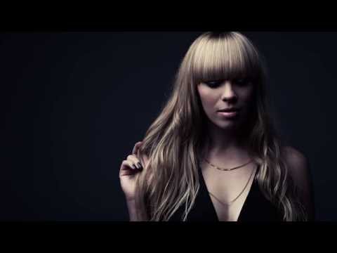 Unnur Eggerts - Dansa til að gleyma þér