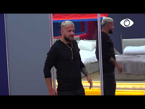 Luizi zgjon me puthje Kiarën - Big Brother Albania Vip 2