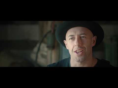 Video thumbnail for Country Heart