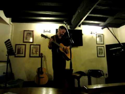 The Chain Fleetwood Mac live acoustic cover song by Pete Tilbury-Fowler
