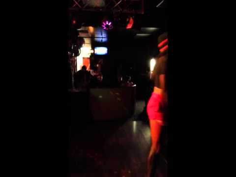 Cocc pistol Cree lady killa vs Bambii Milann