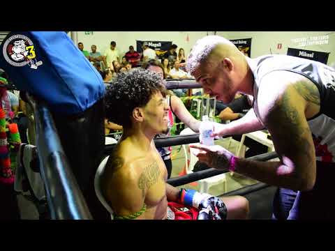 Sagat vs Balrog Jr - Cães de Guerra 3