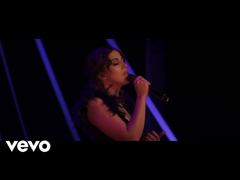 Sara Correia - Hoje (Ao Vivo No Capitólio, Lisboa / 2019)