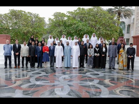  صاحب السمو الشيخ محمد بن راشد آل مكتوم-أخبار-محمد بن راشد يستقبل الفائزين في الدورة الثالثة من جائزة محمد بن راشد آل مكتوم العالمية للمياه