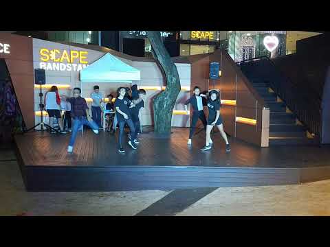 KPOP Dance Off Vol 102: Stray Kids - Voices