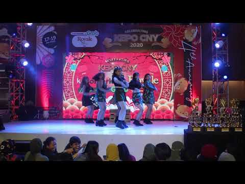 (G)-idle - Intro + Dance Break + Uh Oh dance cover by ' BeeQueen ' at Damo Reddish Spring