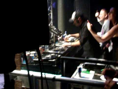 Andy C playing on Metalheads Sound at Red Bull Culture Clash