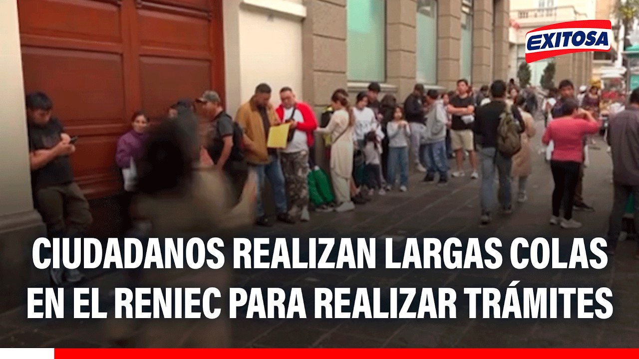 🔴🔵 Ciudadanos realizan largas colas en el Reniec para realizar trámites