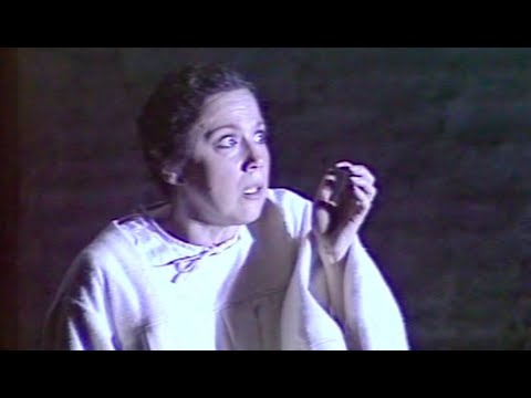 Diana Soviero: Senza mamma... Ah! son dannata! (Suor Angelica - Puccini) 1987