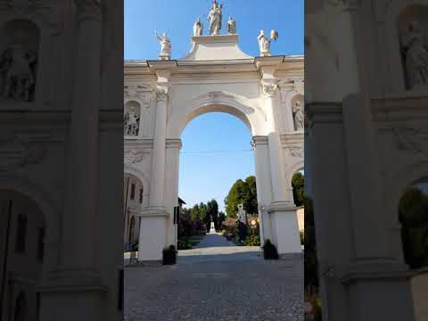 Cherasco/Cherasch bellissimo #borgo antico #cuneo #piemonte #village #travel #borghi #shorts #italy