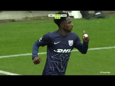 Prince Amoako Junior | 2007 | AED-RW: dribbling, gol, esplosività nel cambio passo