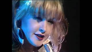 Cyndi Lauper (Blue Angel) - I&#39;m Gonna Be Strong, on german tv show Top Pop, in 1980.