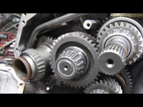 2002-005 5000V Velvet Drive disassembled