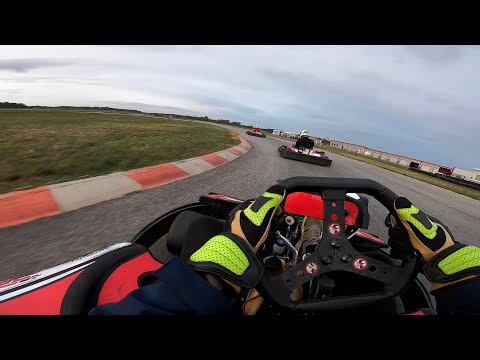 8 LAP Gokart Race on Ser-Ring (P4 to P2, Best Time: 1:02.078)