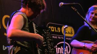 Black Prairie - Lay Me Down In Tennessee (Bing Lounge)