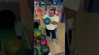 Download lagu Anyone can play bowling! #shorts mp3