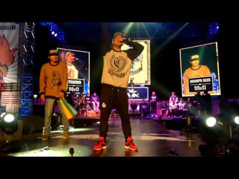 AMARU^D RAZA vs STARKING - octavos de final - Red Bull Batalla de los Gallos Perú 2015