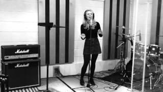 Take me to church - Hozier cover by Lauren Lovelle