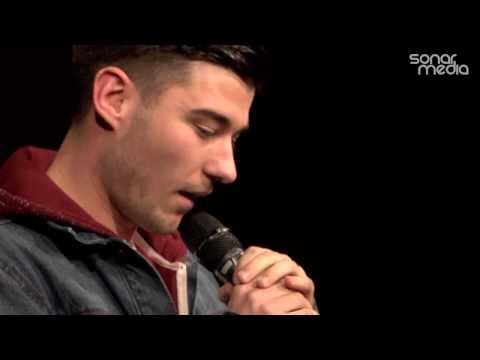 Ryan Glover Performs "Last Night" on Solent Live