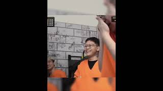 Download lagu WINSON KISSED BY BLACK MAMBA #shorts #erickolim mp3