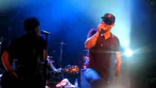 Hit The Lights - Her Eyes Say Yes